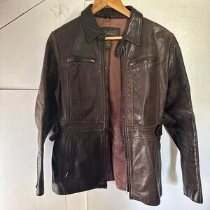 Leather woman's brown jacket